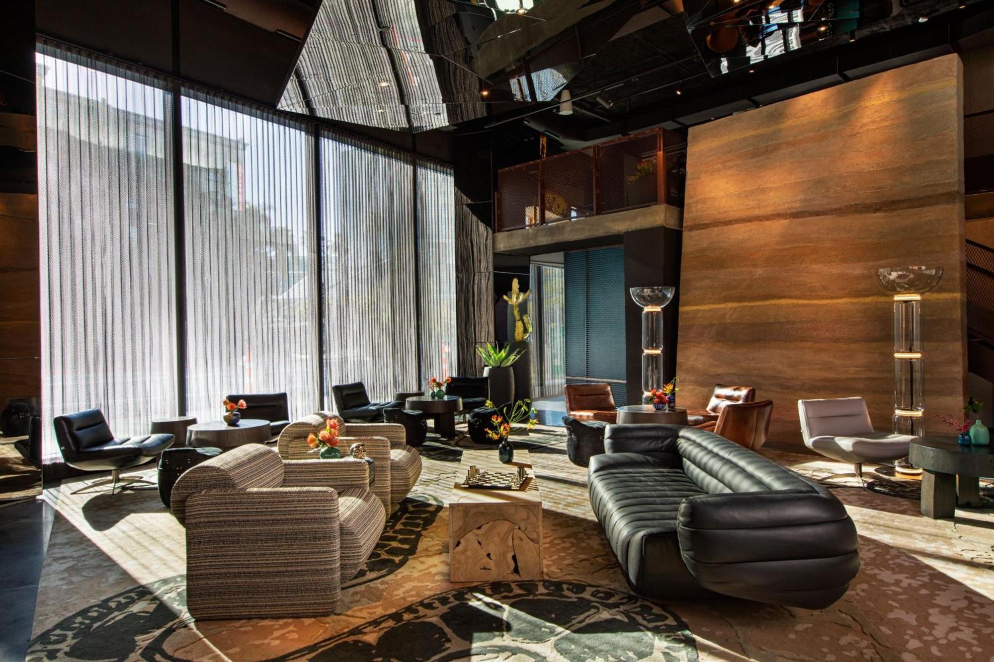 Moxy Downtown Los Angeles — Photos 1